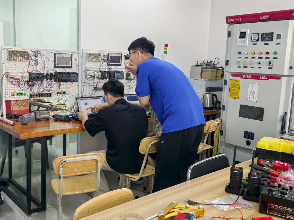 青岛电工证培训哪里好？金铭教育——您身边靠谱的电工证考取专家！