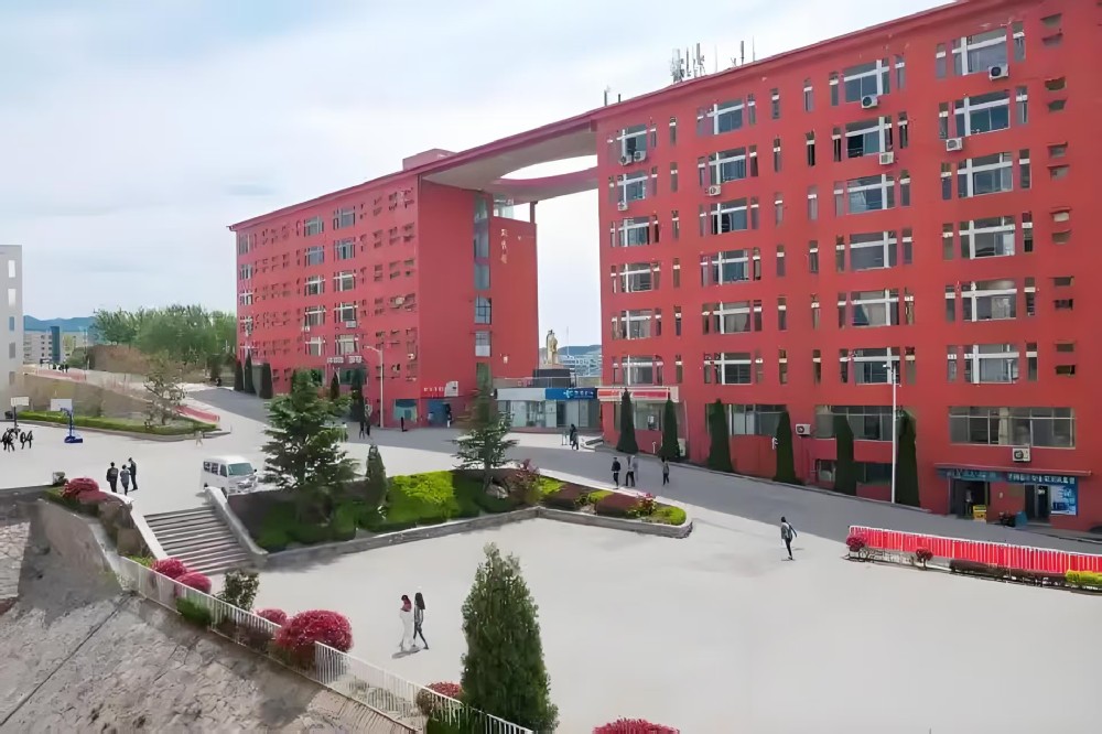 数控机床编程与操作培训学校 数控机床编程与操作培训学校